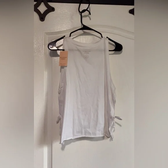 White Tank Top - Picture 4 of 4